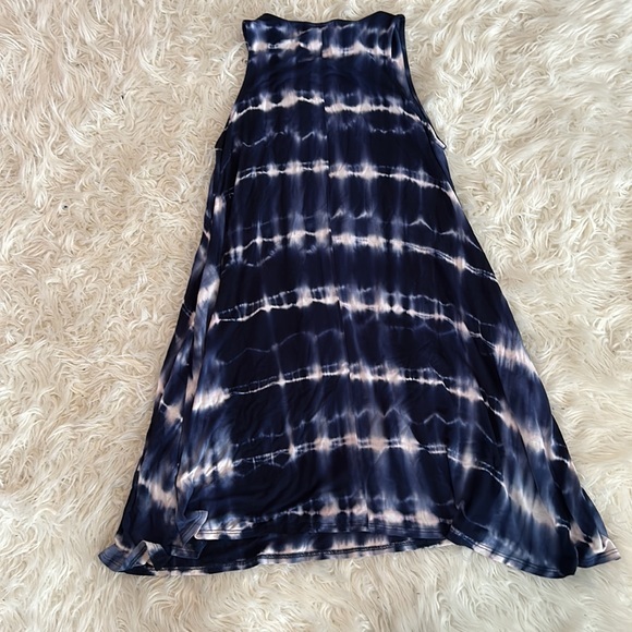 *5/$15* EUC, a.gain, Women’s Tank dress, blue/white‎ stripe tie-dye, shark hem - Picture 4 of 4